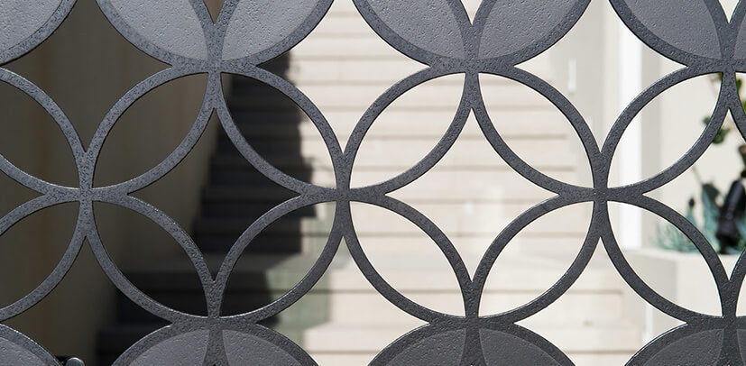 THE POSSIBILITIES IN BESKPOKE