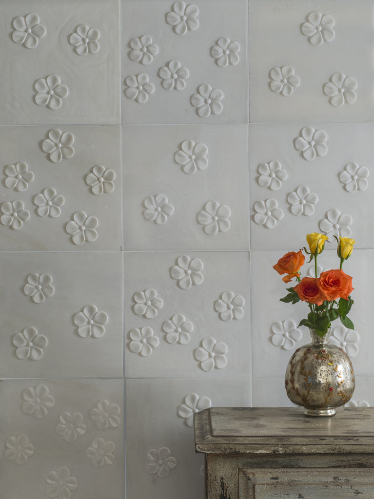 Designing spaces using surfaces with floral patterns