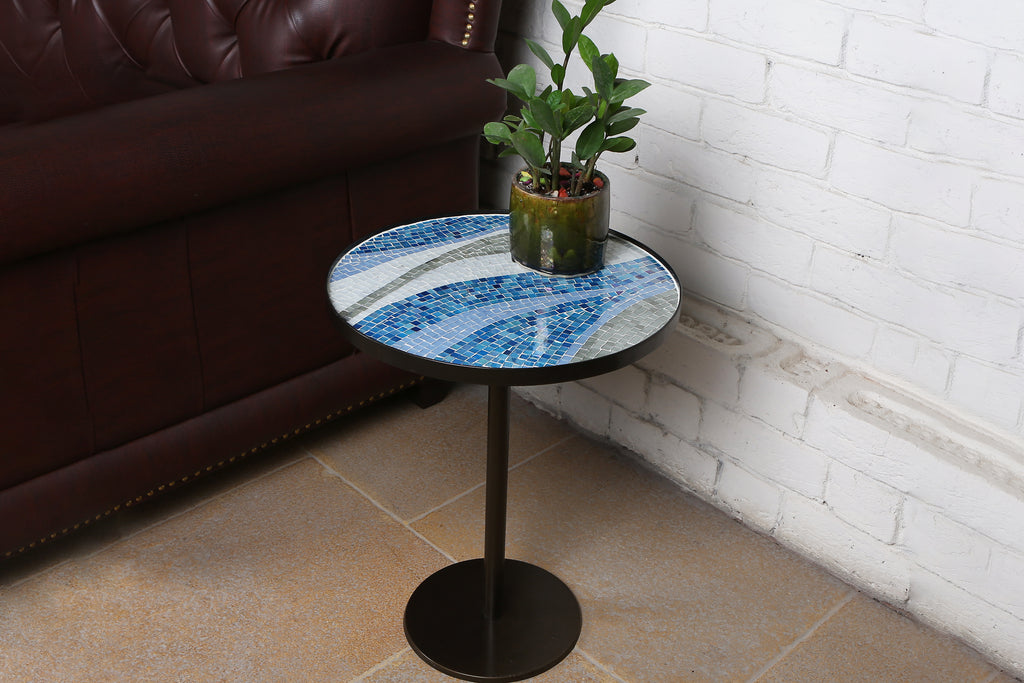 How to choose the perfect coffee table for your living room