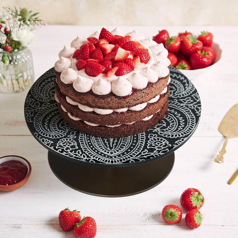 Engraved Cake Stand in Black Limestone